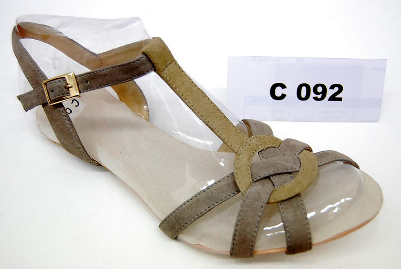 C 092 beige taupe