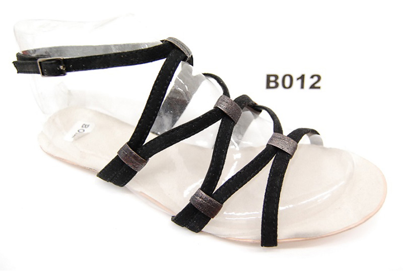 B 012 black